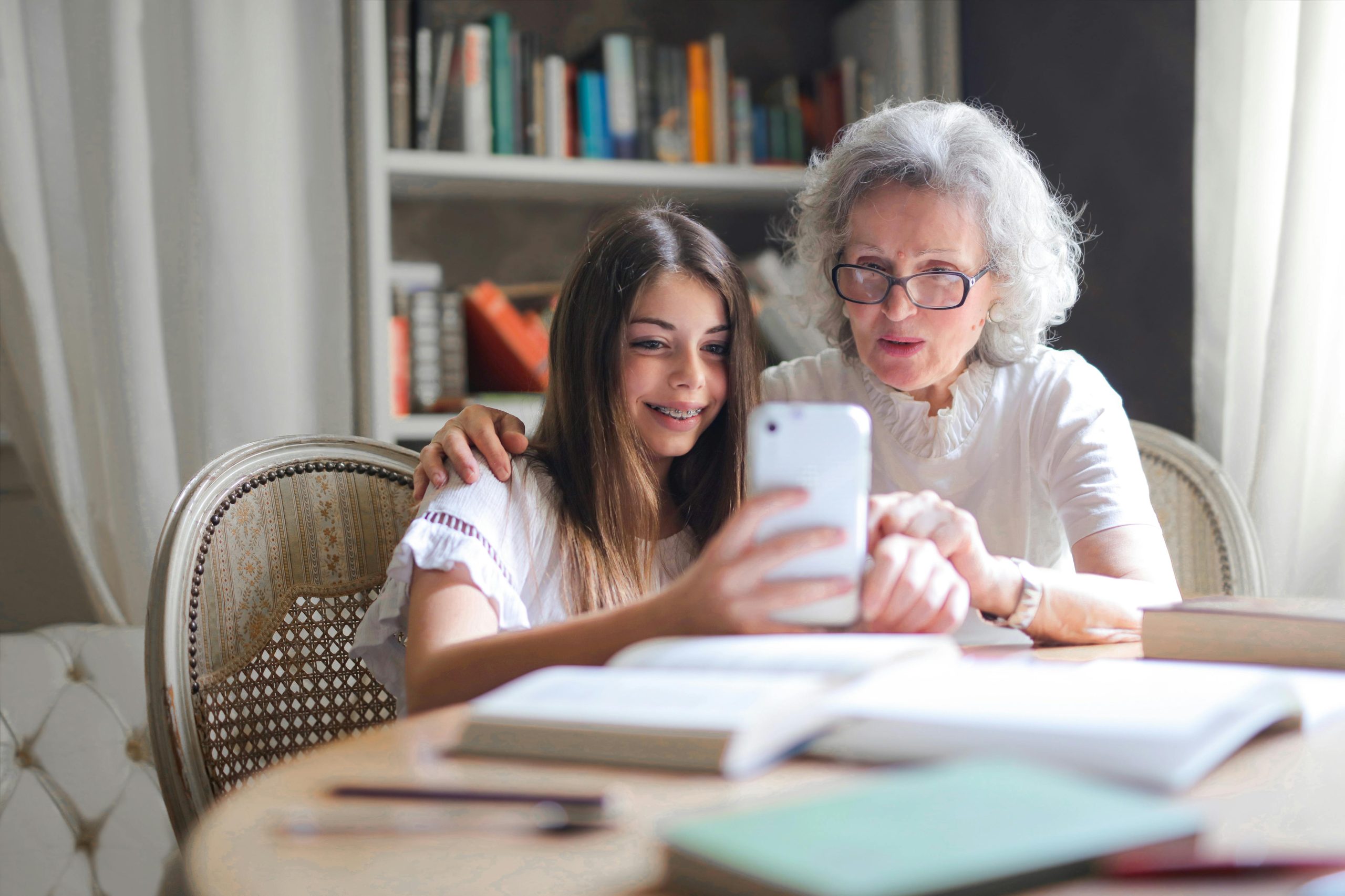 Internet Safety Tips Seniors: Ways to Protect Your Digital Information